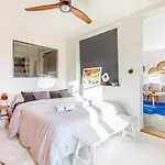 Designer Loft With Large Sunny Terrace