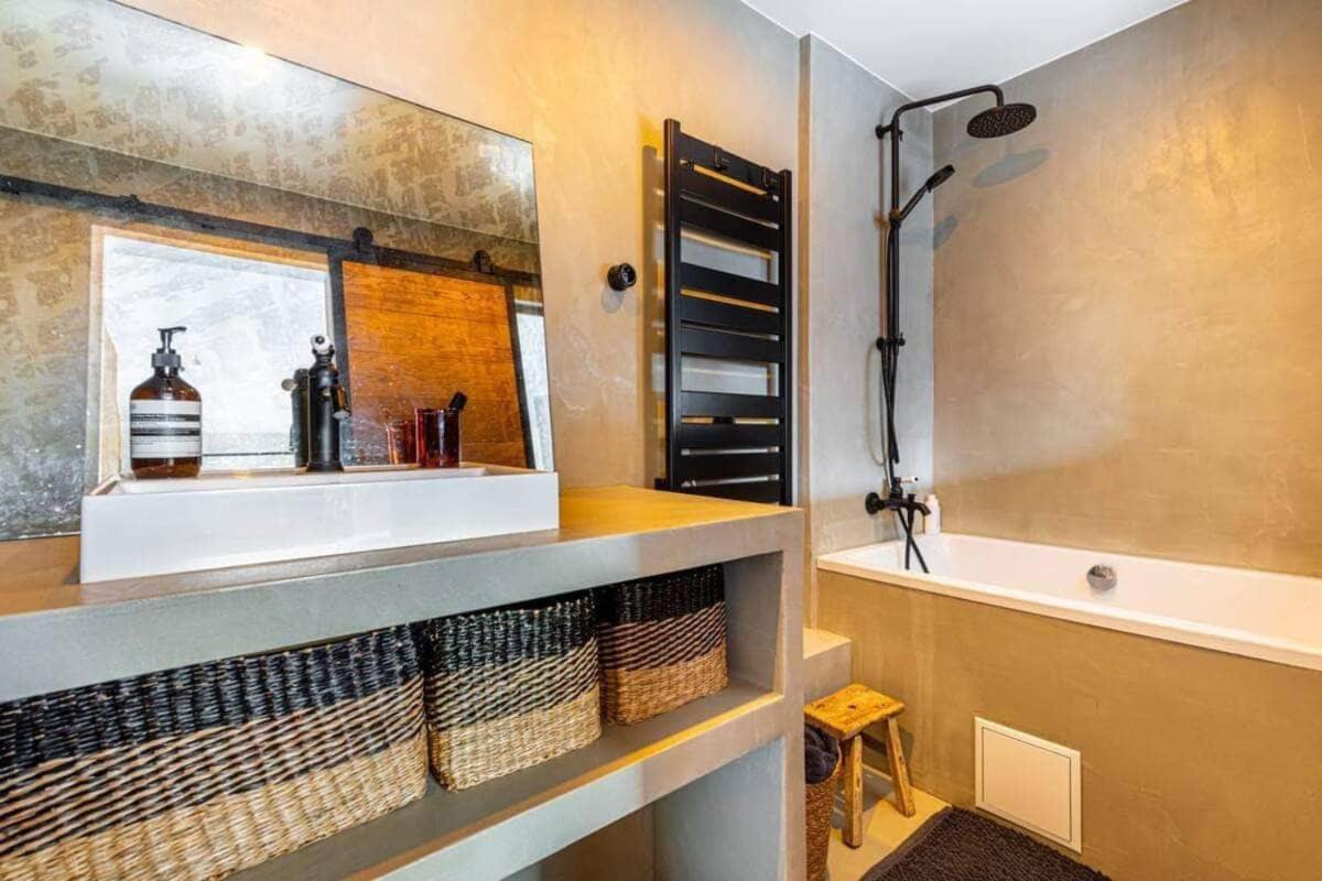 Designer Loft With Large Sunny Terrace * Parigi
